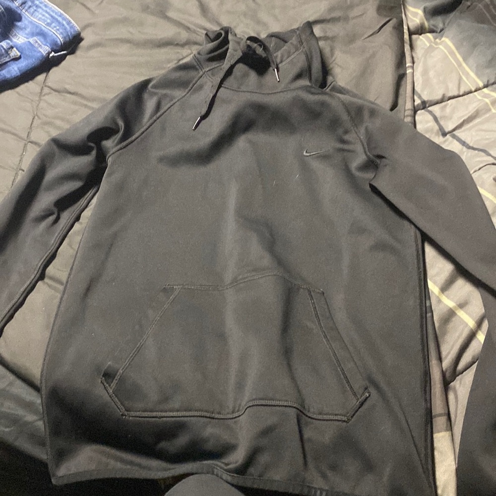 Size XS black dri-fit nike hoodie